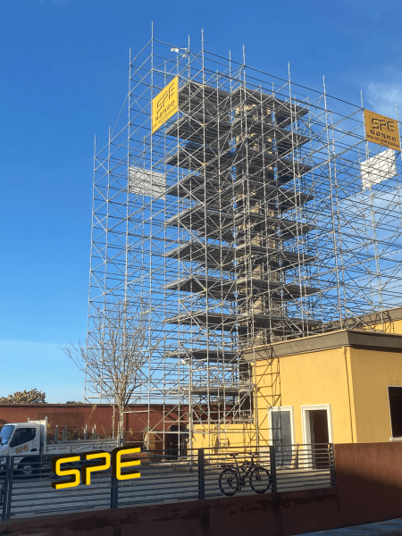 Pourquoi utiliser un échafaudage autostable sur un ouvrage fragilisé ?