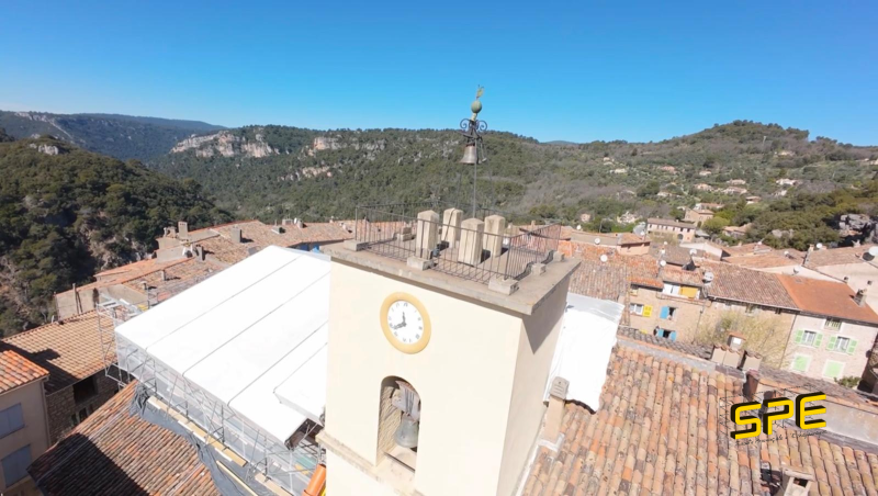 Toiture provisoire avec parapluie roulant dans la région PACA