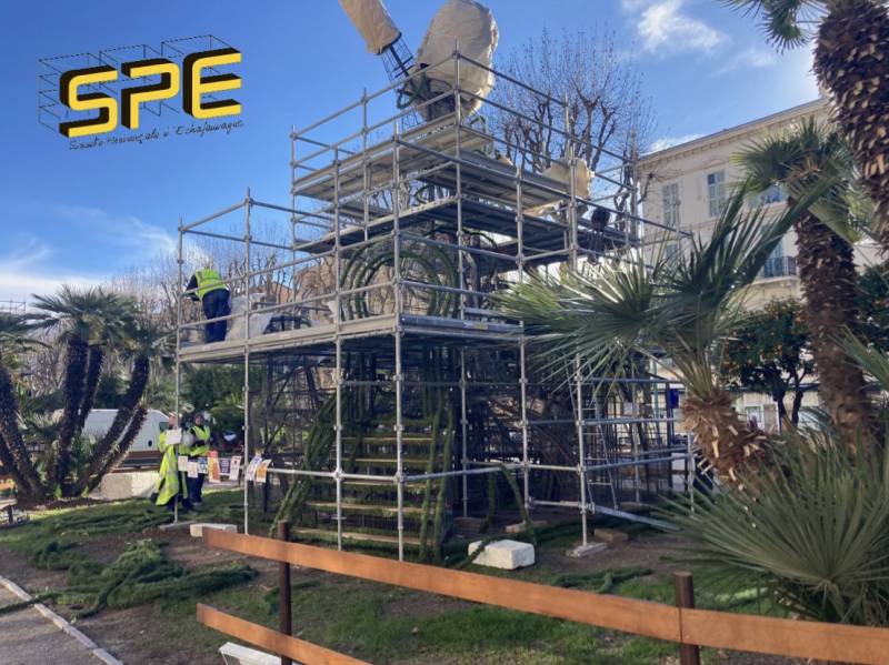 Menton - échafaudage