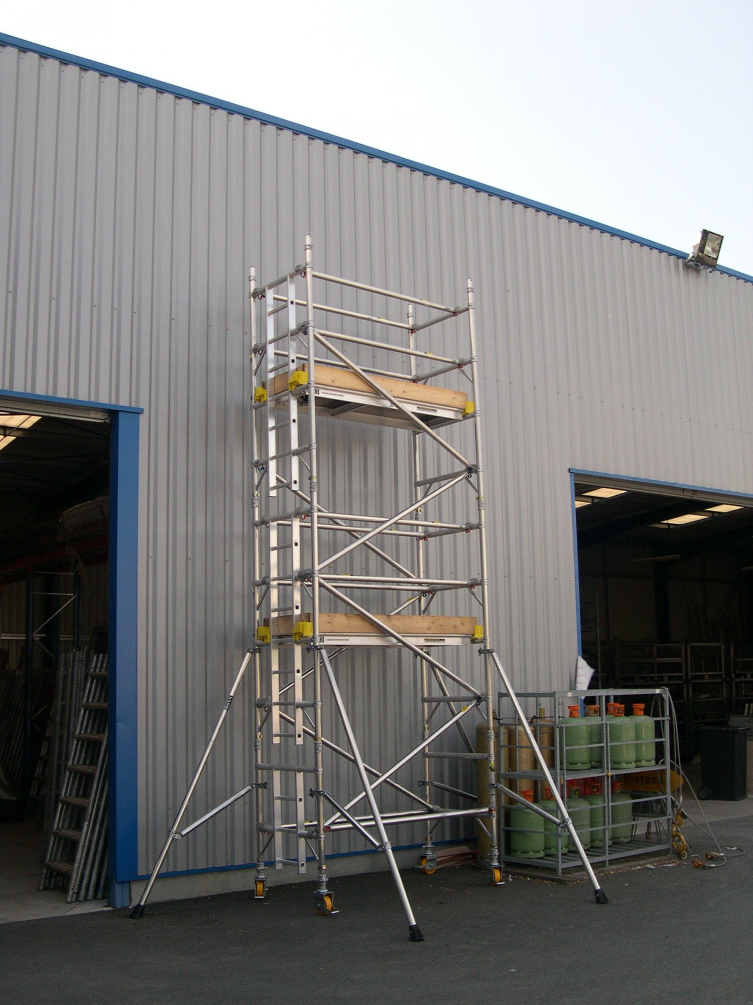 Échafaudage roulant à louer pour Marseille