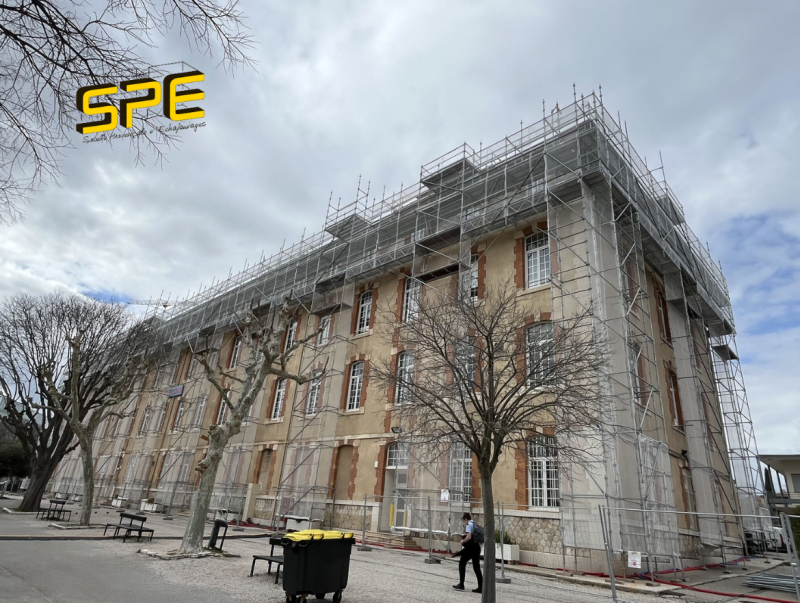 Travaux sur le lycée militaire d'Aix-en-Provence
